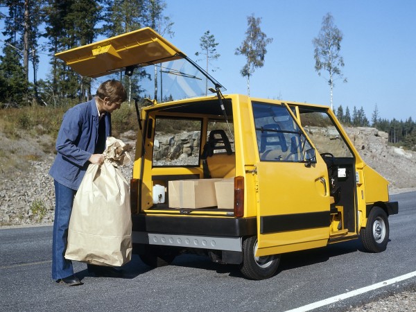 volvo_electric_car_3.jpg