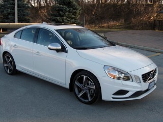 2012-volvo-s60r_ms_18-2947.jpg.320x240.jpg