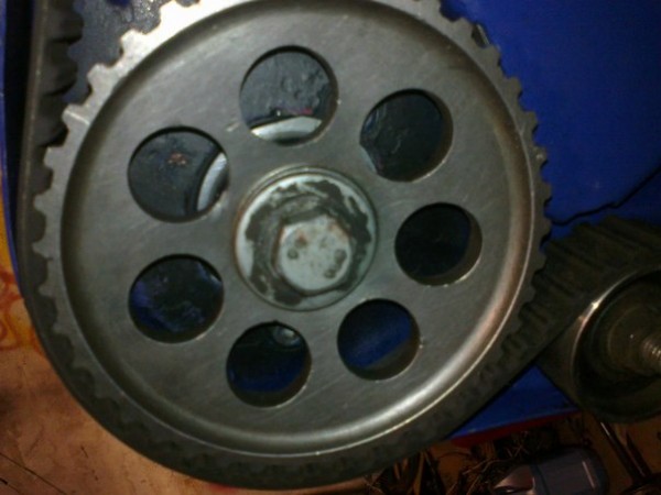 p6FXuNYIe2U.jpg