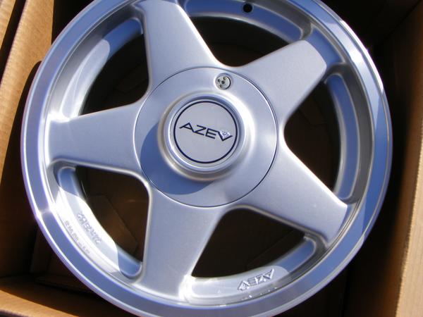 600x450-2009122300020-3.jpg