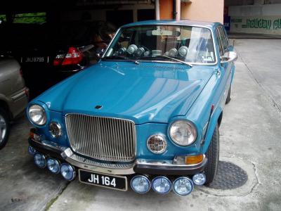 thumb-crazyvolvo3.jpg.jpg