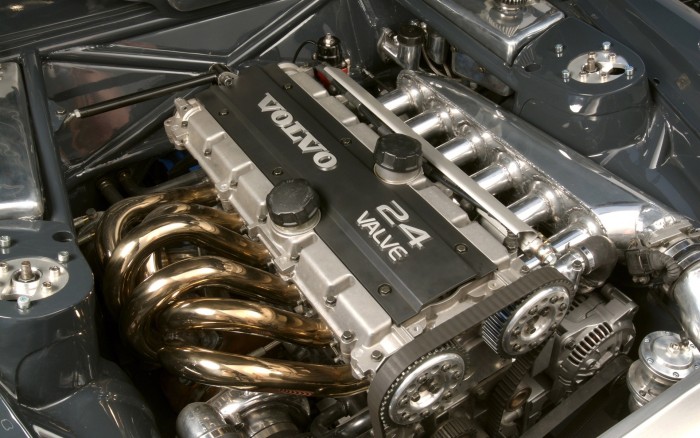 volvo_amazon_sema_engine-1920x1200.jpg