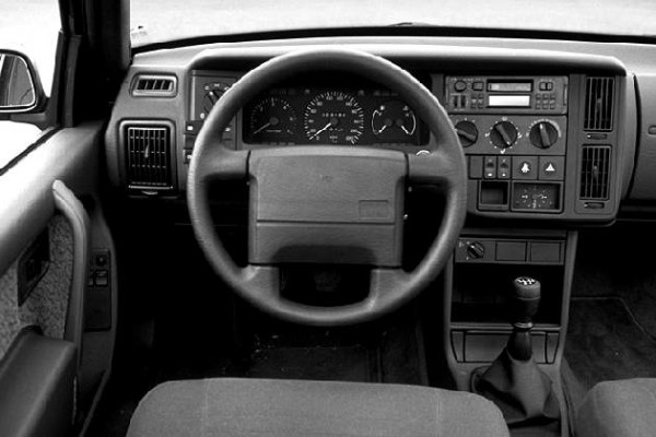 volvo-440-vol_geb_473_2.jpg
