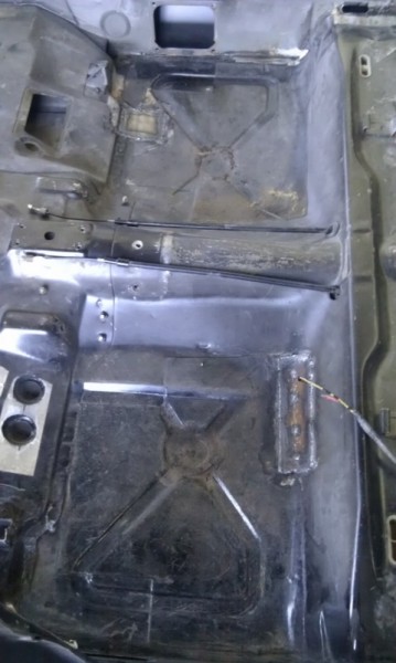 eed3f18s-480.jpg