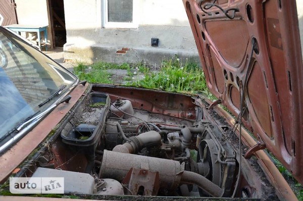 volvo_340__115727149fx.jpg