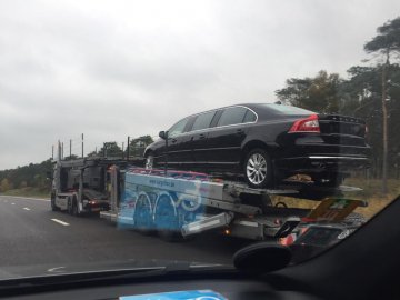 1445260040_volvo-s80-6-door-2.jpg
