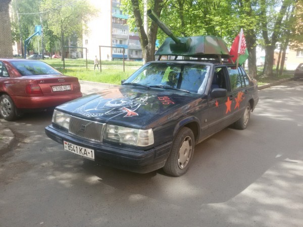 volvo740-tank.jpg