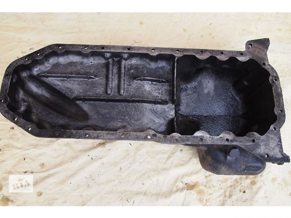 b-u-piddon-maslyanyy-dlya-sedana-volvo-740-1992-motor-2-4d-mozhlyvo-pasu-na-folksvagen-lt-28__37662348m.jpg